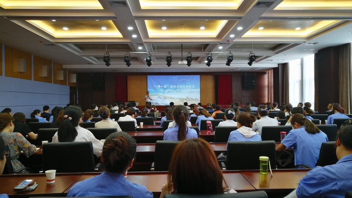 ��Ͷ���F�e�k&ldquo;һ��һ·&rdquo;���O(sh��)���}�v�� (2).jpg